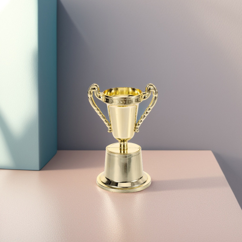 4Pcs Delicate Small Plastic Tr – обзор и цена Photography Awards